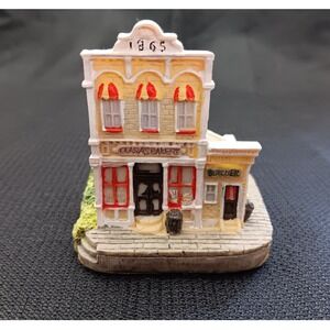 Liberty Falls Americana Collection Clara's Bakery AH41 1993 Miniature Building